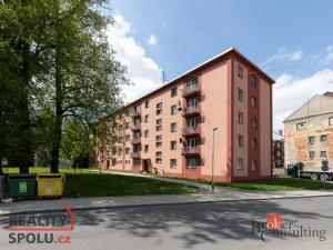 Prodej bytu 2+1, Bruntál, Jesenická, 54 m2