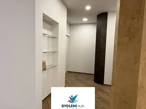 Prodej bytu 2+kk, Praha - Malá Strana, Hellichova, 51 m2
