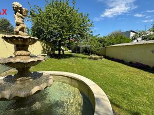 Prodej činžovního domu, Uničov, Masarykovo nám., 307 m2