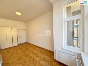 Pronájem bytu 3+kk, Praha - Karlín, Urxova, 82 m2