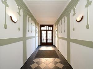 Pronájem bytu 1+kk, Praha - Vršovice, Bulharská, 34 m2