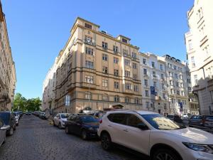 Pronájem bytu 1+kk, Praha - Vršovice, Bulharská, 34 m2