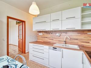 Prodej bytu 2+1, Chomutov, Kundratická, 68 m2