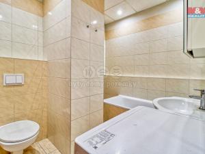 Prodej bytu 2+1, Chomutov, Kundratická, 68 m2