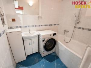 Prodej rodinného domu, Újezd u Brna, Na Zahrádkách, 259 m2