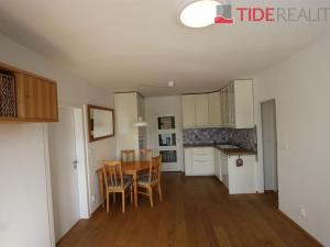Pronájem bytu 3+kk, Praha - Nusle, Na Pankráci, 70 m2