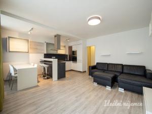 Pronájem bytu 3+kk, Praha - Stodůlky, V hůrkách, 74 m2