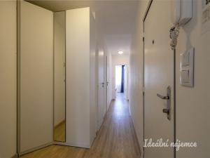 Pronájem bytu 3+kk, Praha - Stodůlky, V hůrkách, 74 m2