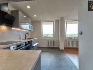 Prodej bytu 3+1, Žatec, Elišky Krásnohorské, 62 m2