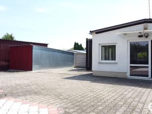 Pronájem komerčního pozemku, Hradec Králové, Koutníkova, 747 m2
