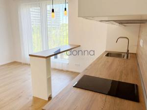 Pronájem bytu 1+kk, Praha - Stodůlky, Hábova, 30 m2