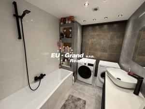 Prodej rodinného domu, Krásná Lípa, Křižíkova, 350 m2