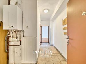Prodej bytu 2+1, Hrušovany nad Jevišovkou, Znojemská, 52 m2