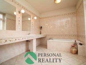 Prodej rodinného domu, Nové Strašecí, Nádražní, 360 m2