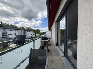Pronájem bytu 3+kk, Včelná, Pod Tratí, 76 m2