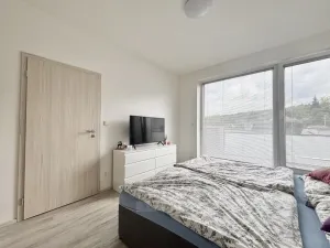 Pronájem bytu 3+kk, Včelná, Pod Tratí, 76 m2