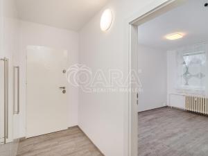 Pronájem bytu 4+kk, Praha - Radlice, U Dívčích hradů, 86 m2