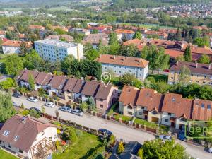 Prodej rodinného domu, Mníšek pod Brdy, Pod Skalkou, 176 m2