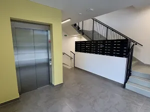 Prodej bytu 2+kk, Liberec, Švermova, 66 m2