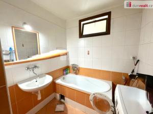Pronájem bytu 3+1, Ústí nad Labem - Střekov, Tolstého, 68 m2