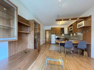 Pronájem bytu 2+kk, Praha - Štěrboholy, Andersenova, 52 m2