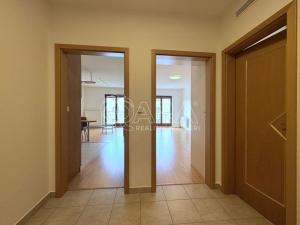 Pronájem bytu 2+kk, Praha - Štěrboholy, Andersenova, 52 m2
