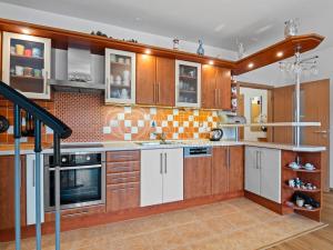 Prodej bytu 4+kk, Černošice, Ostružinová, 95 m2