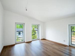 Pronájem domu na klíč, Kamenice, 183 m2