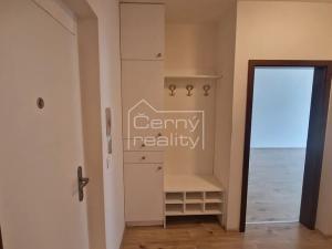 Pronájem bytu 2+kk, Pardubice, Na Spravedlnosti, 69 m2