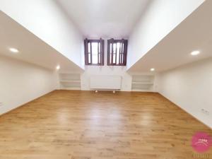 Pronájem bytu 1+kk, Olomouc, Uhelná, 35 m2