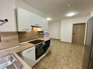 Pronájem bytu 2+kk, Šumperk, 28. října, 44 m2
