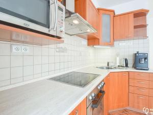 Pronájem bytu 3+kk, Olomouc, Wellnerova, 83 m2