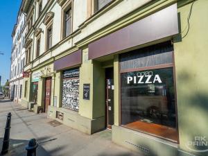 Pronájem restaurace, Praha - Hlubočepy, Na Zlíchově, 70 m2