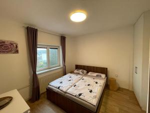 Prodej bytu 3+1, Zlín - Louky, třída Tomáše Bati, 87 m2