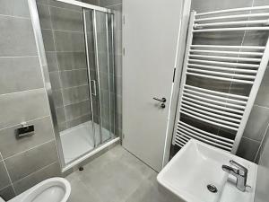 Pronájem bytu 1+kk, Praha - Troja, Hnězdenská, 34 m2