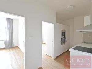 Pronájem bytu 2+kk, Praha - Vinohrady, Lucemburská, 50 m2