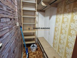 Pronájem bytu 2+1, Zlín, Okružní, 58 m2
