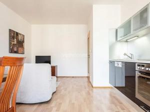 Pronájem bytu 2+kk, Praha - Smíchov, Na Zatlance, 45 m2