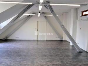 Pronájem kanceláře, Praha - Smíchov, Drtinova, 120 m2