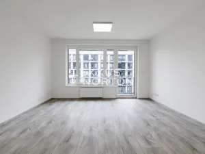 Pronájem bytu 2+kk, Praha - Vysočany, Stejnosměrná, 61 m2