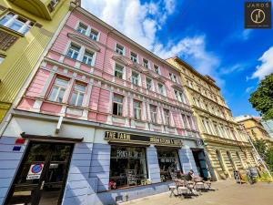 Pronájem bytu 2+kk, Praha - Bubeneč, Korunovační, 50 m2