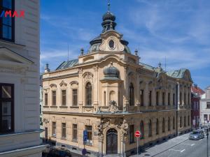 Prodej historického objektu, Hradec Králové, Tomkova, 1502 m2