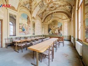 Prodej historického objektu, Hradec Králové, Tomkova, 1502 m2