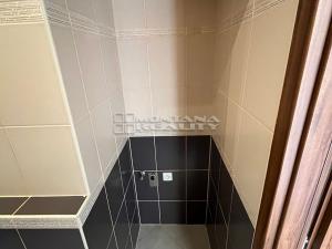 Prodej bytu 3+1, Olomouc, Varšavské nám., 70 m2