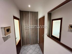 Prodej bytu 3+1, Olomouc, Varšavské nám., 70 m2