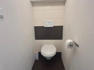 Pronájem bytu 3+1, Praha - Michle, Přímětická, 70 m2