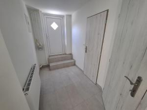 Pronájem bytu 1+1, Brno - Žabovřesky, Šmejkalova, 42 m2