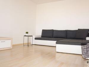 Pronájem bytu 2+1, Olomouc, Brněnská, 58 m2