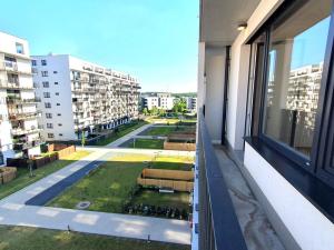 Pronájem bytu 2+kk, Praha - Vysočany, Smržových, 53 m2