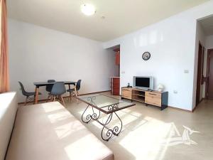 Prodej bytu 2+kk, Nesebar, Bulharsko, 61 m2